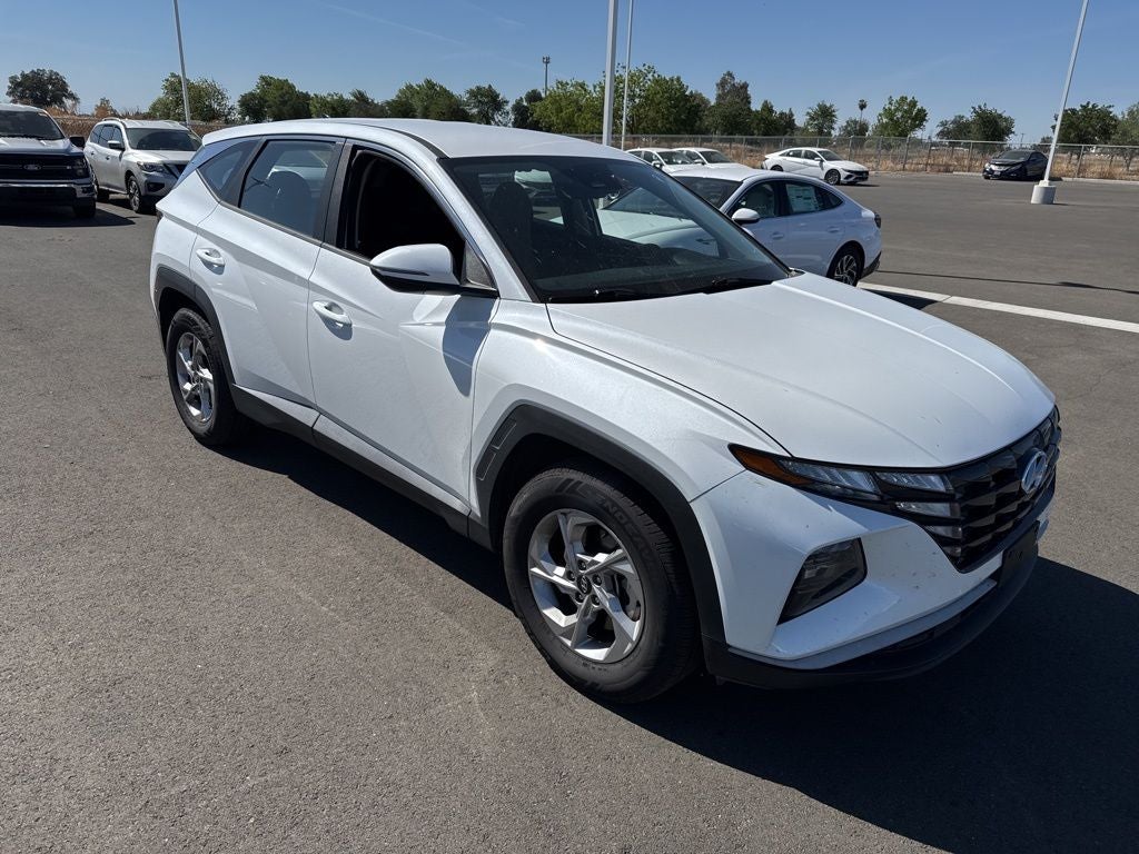2022 Hyundai TUCSON SE
