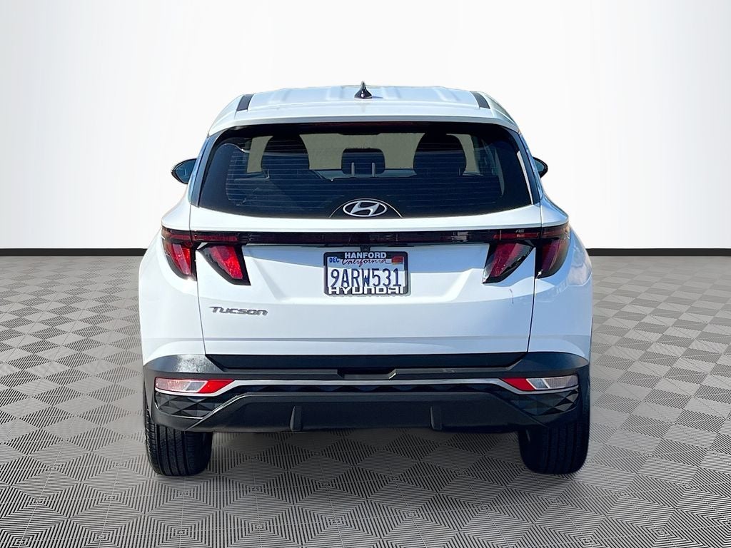 2022 Hyundai TUCSON SE