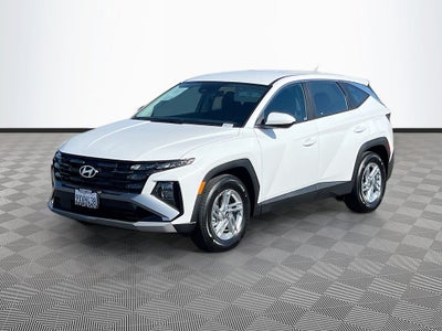 2026 Hyundai TUCSON SE