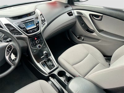 2014 Hyundai ELANTRA SE