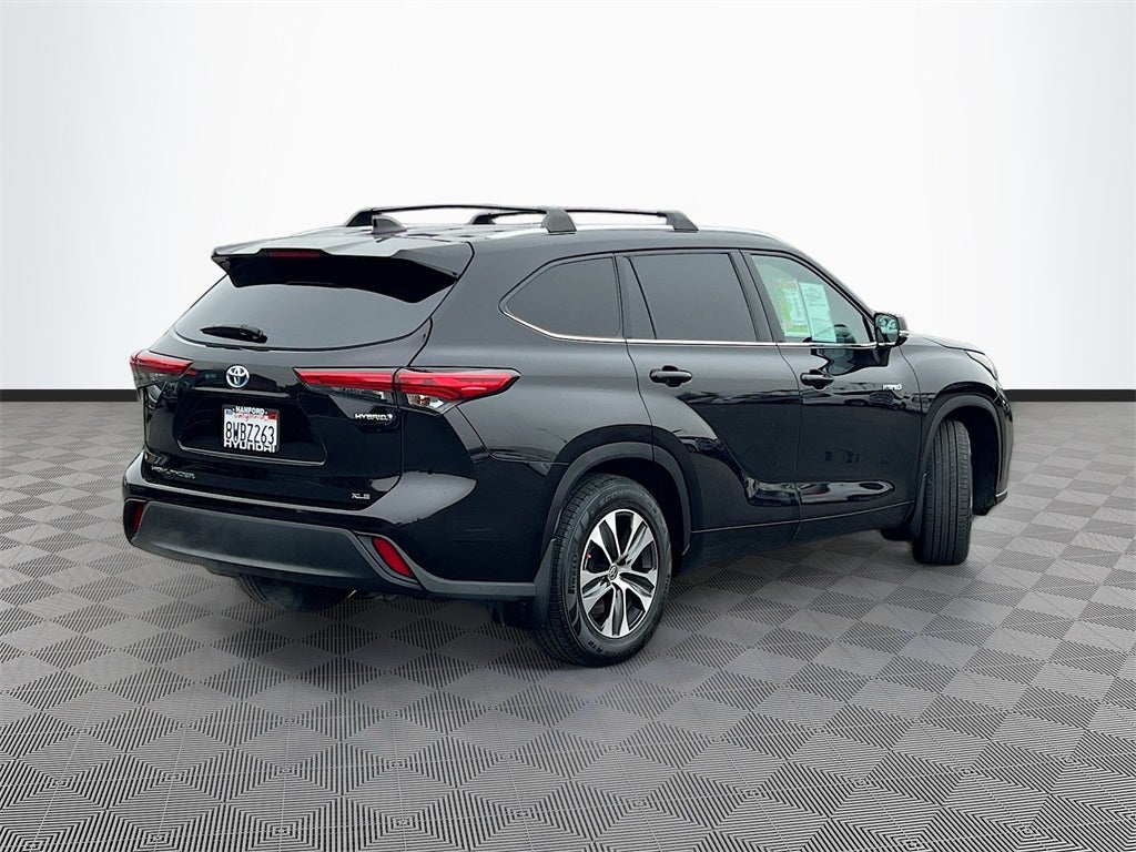 2021 Toyota Highlander Hybrid XLE