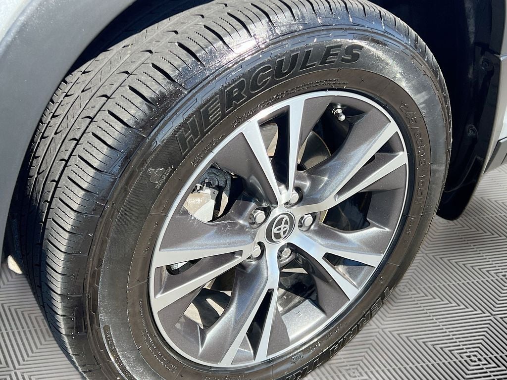 2019 Toyota Highlander LE Plus