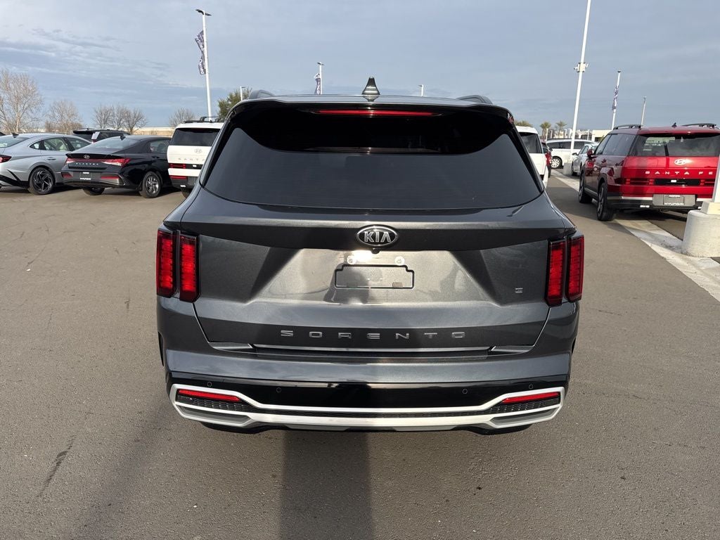 2021 Kia Sorento S