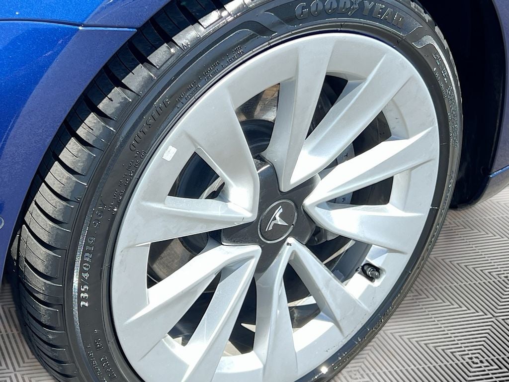2022 Tesla Model 3 Base