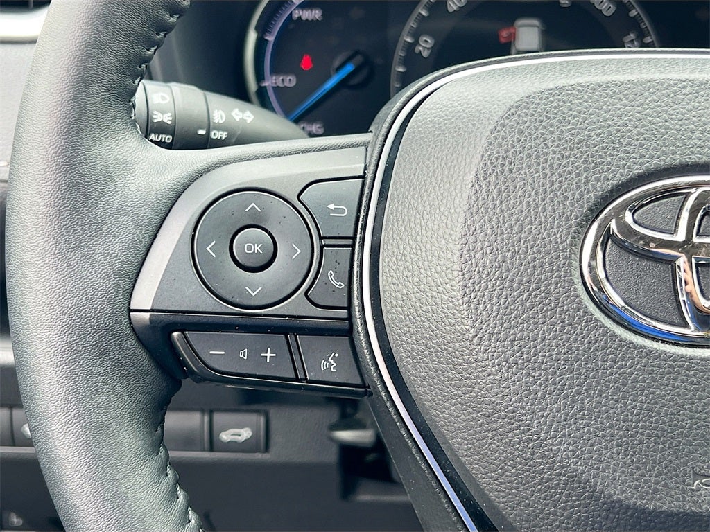 2025 Toyota RAV4 Hybrid XLE Premium