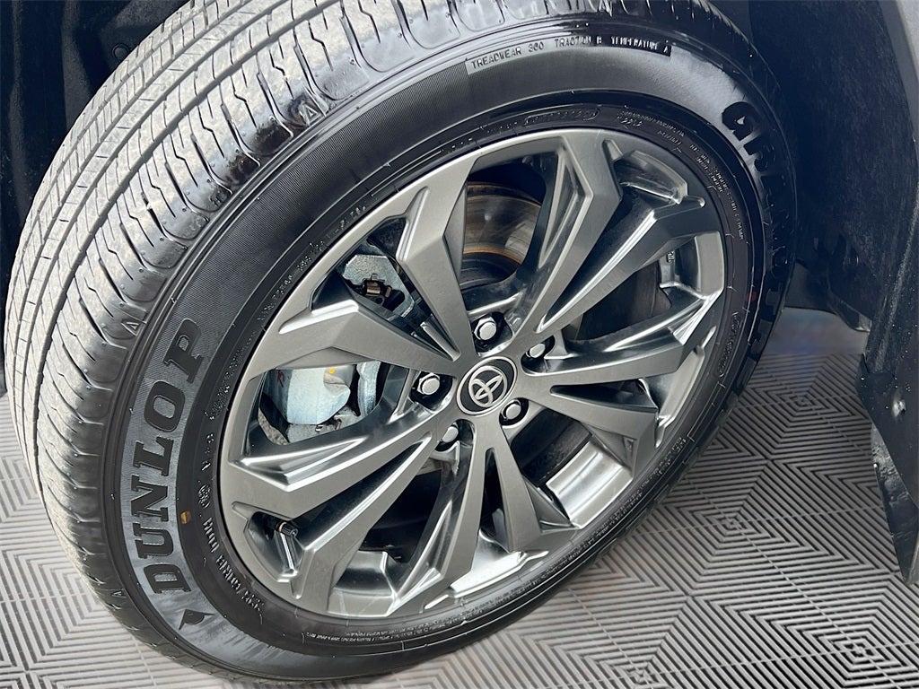 2025 Toyota RAV4 Hybrid XLE Premium