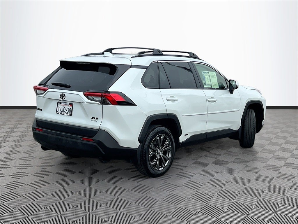 2025 Toyota RAV4 Hybrid XLE Premium