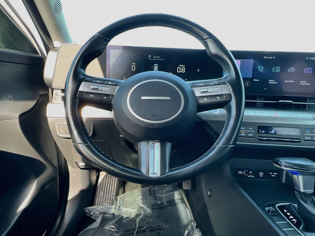 2024 Hyundai KONA SEL