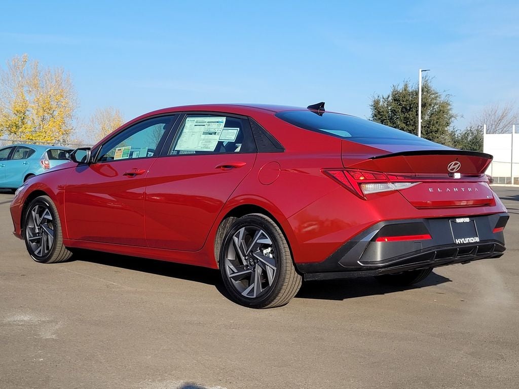 2025 Hyundai ELANTRA HYBRID SEL Sport