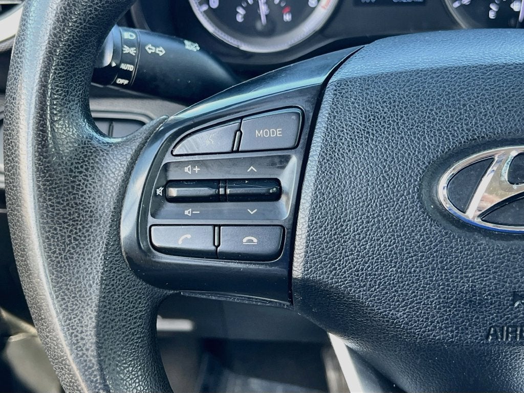 2021 Hyundai VENUE SE