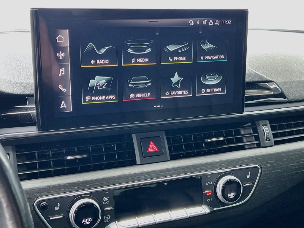 2022 Audi A4 45 S line Premium Plus quattro