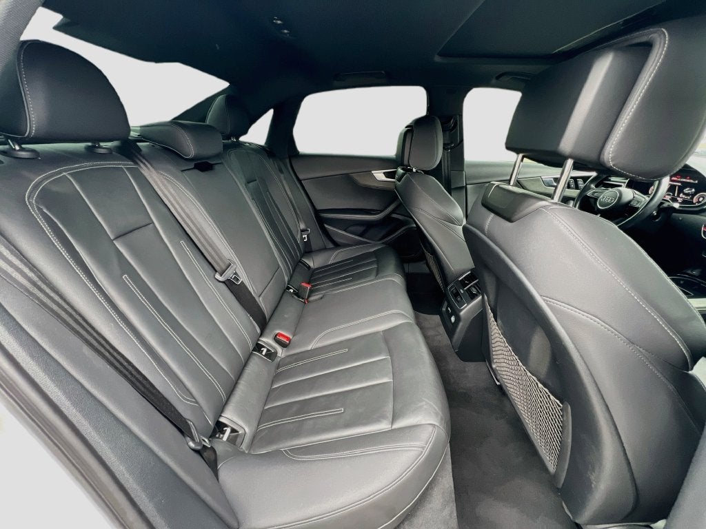 2022 Audi A4 45 S line Premium Plus quattro