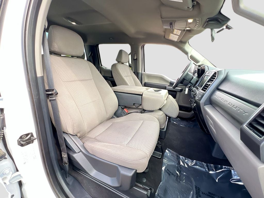 2022 Ford F-350SD XLT DRW
