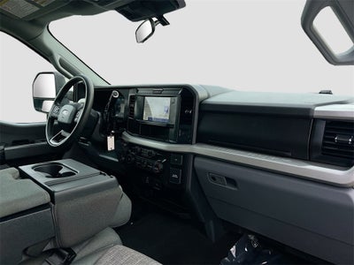 2025 Ford F-350SD XLT DRW