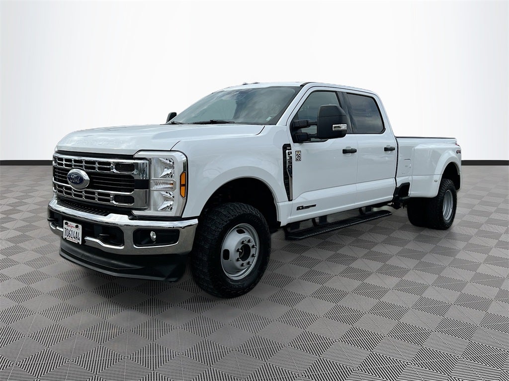 2025 Ford F-350SD XLT DRW