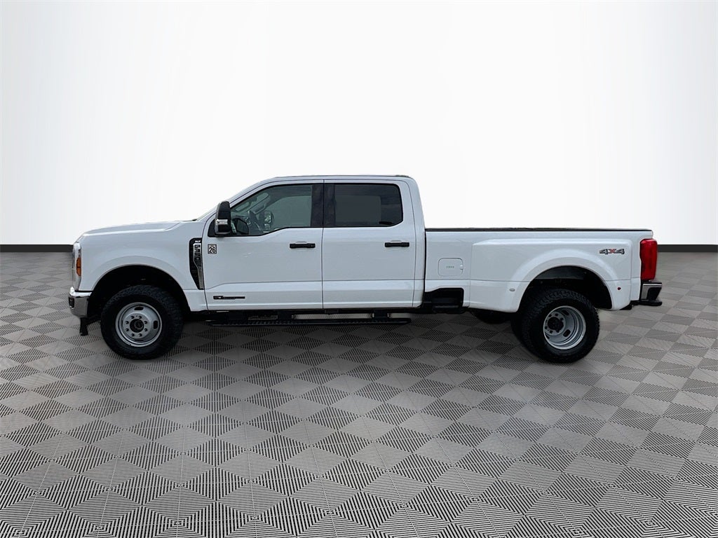 2025 Ford F-350SD XLT DRW
