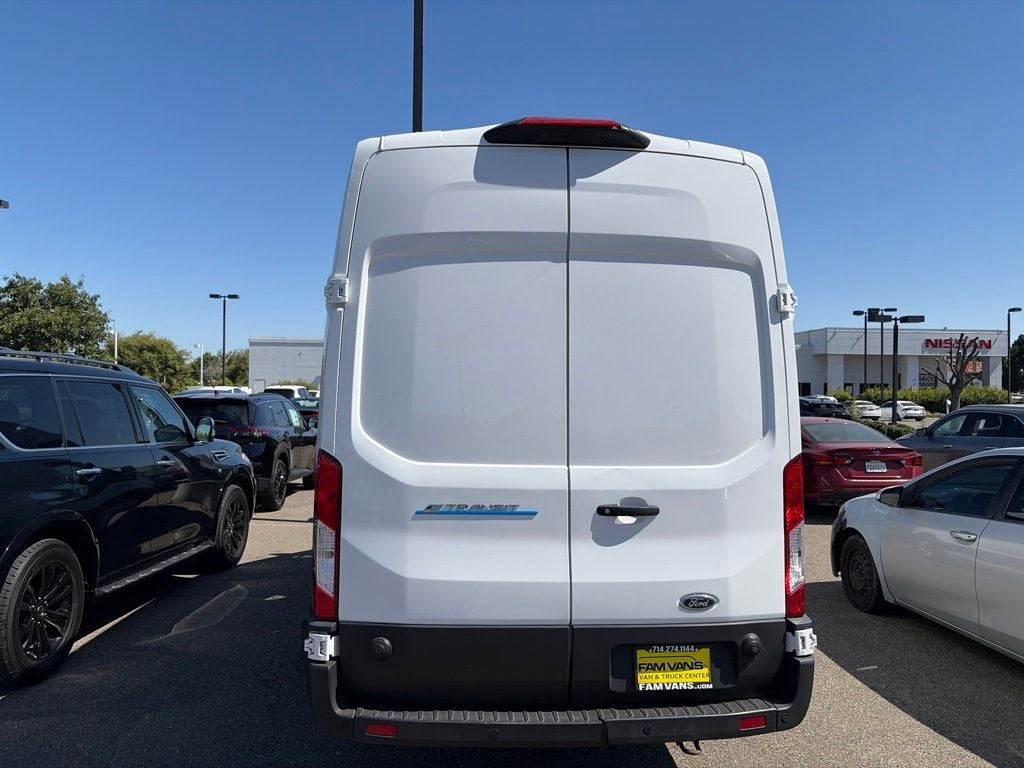 2022 Ford E-Transit-350 Base