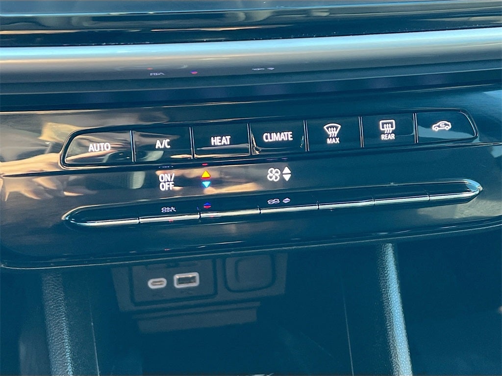 2022 Chevrolet Bolt EUV LT