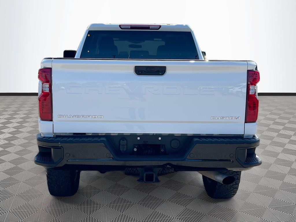 2024 Chevrolet Silverado 2500HD Custom