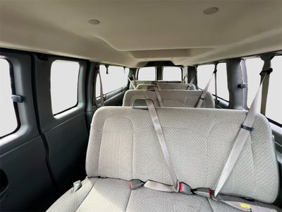 2022 GMC Savana 3500 LT