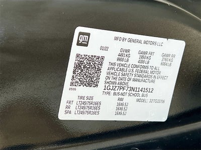 2022 GMC Savana 3500 LT