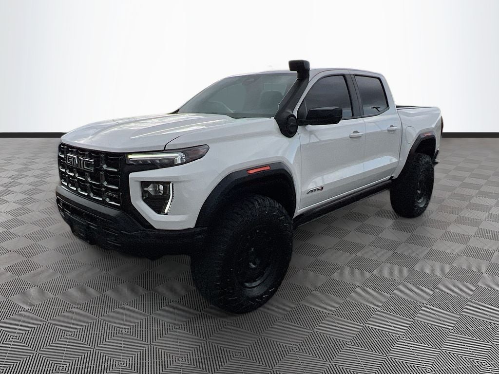 2023 GMC Canyon AT4