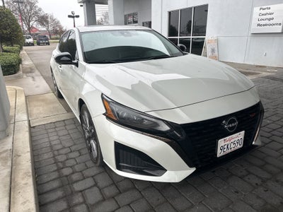 2023 Nissan Altima 2.0 SR