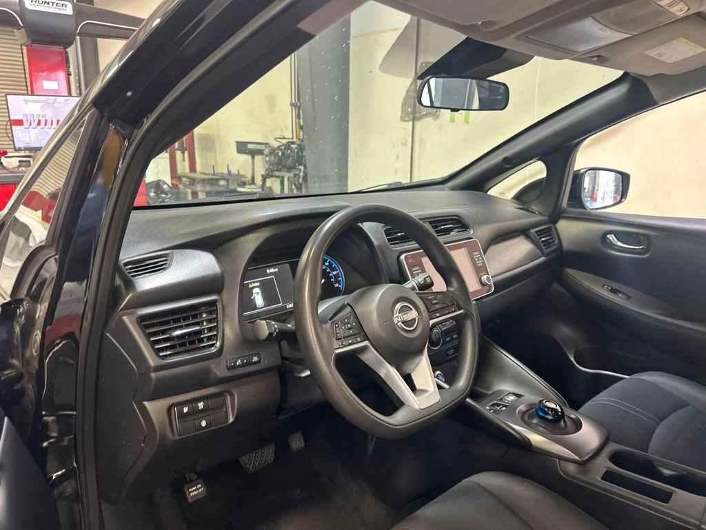2024 Nissan Leaf S