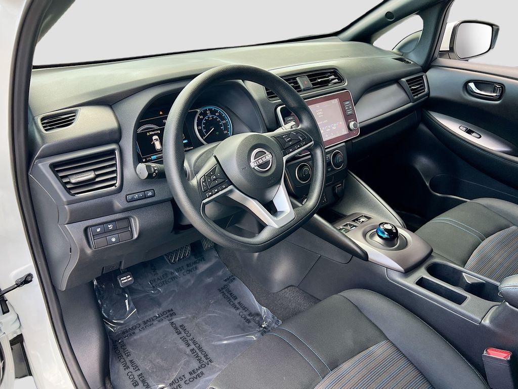 2025 Nissan Leaf S