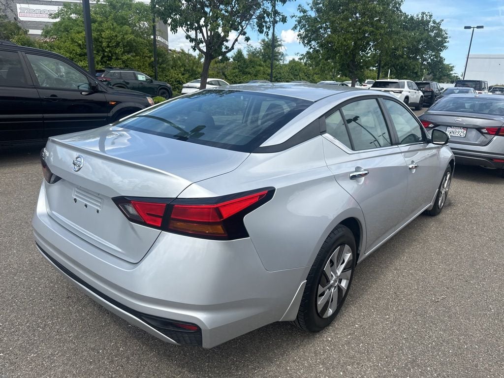 2022 Nissan Altima 2.5 S