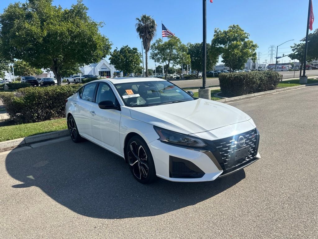 2023 Nissan Altima 2.5 SR
