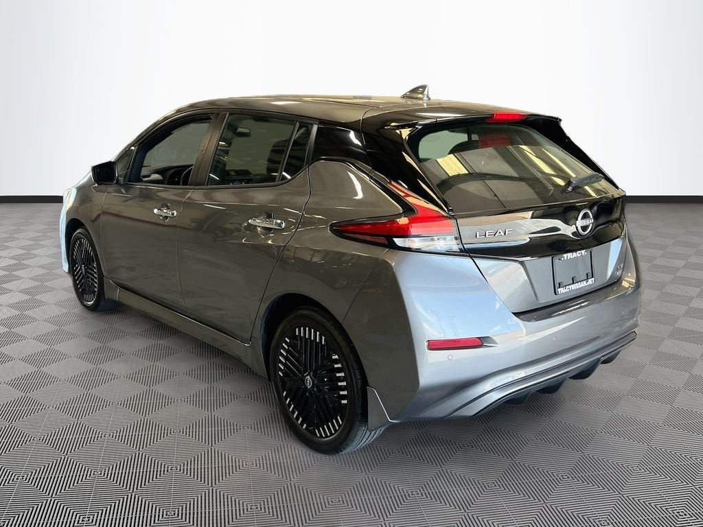 2024 Nissan Leaf SV Plus
