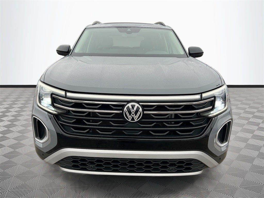 2024 Volkswagen Atlas 2.0T Peak Edition SE w/Technology