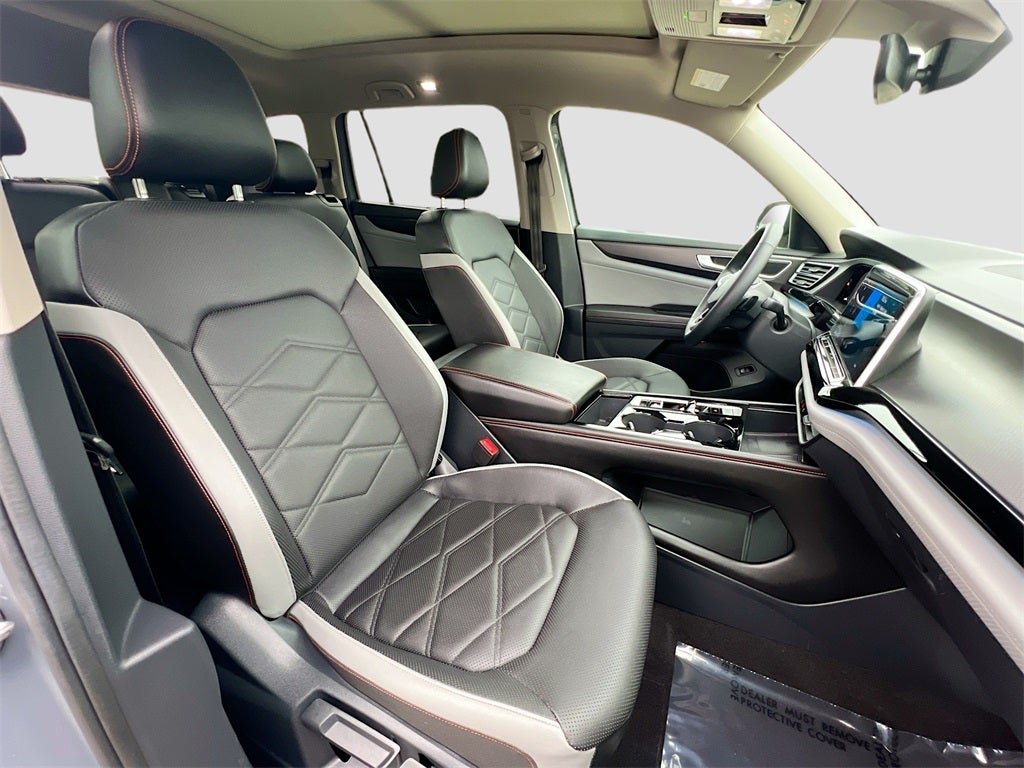 2024 Volkswagen Atlas 2.0T Peak Edition SE w/Technology