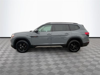 2024 Volkswagen Atlas 2.0T Peak Edition SE w/Technology