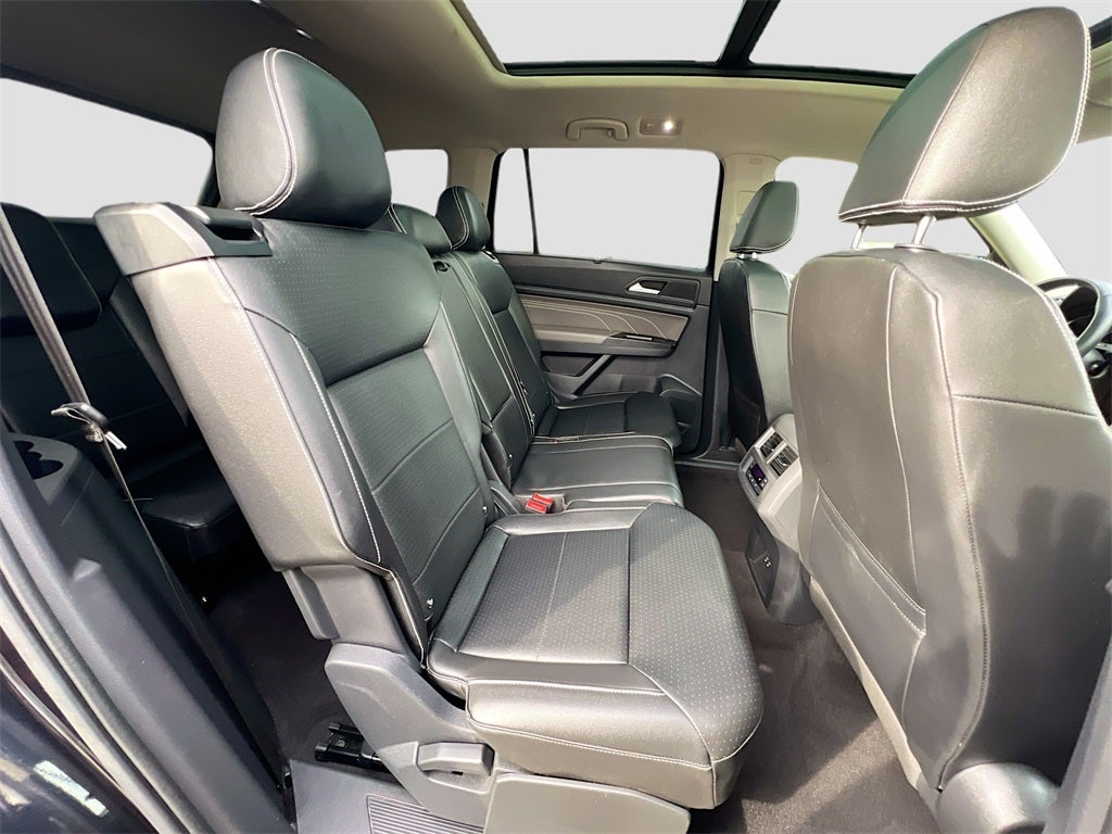 2021 Volkswagen Atlas 3.6L V6 SE w/Technology R-Line