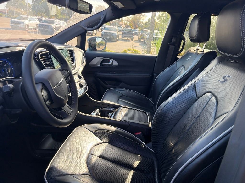 2025 Chrysler Pacifica Limited