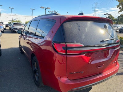 2025 Chrysler Pacifica Limited