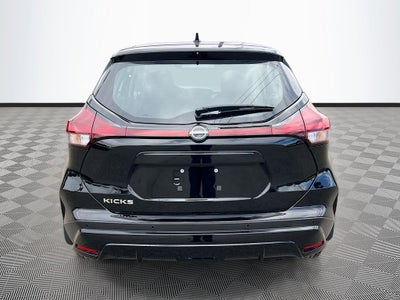 2025 Nissan Kicks Play S