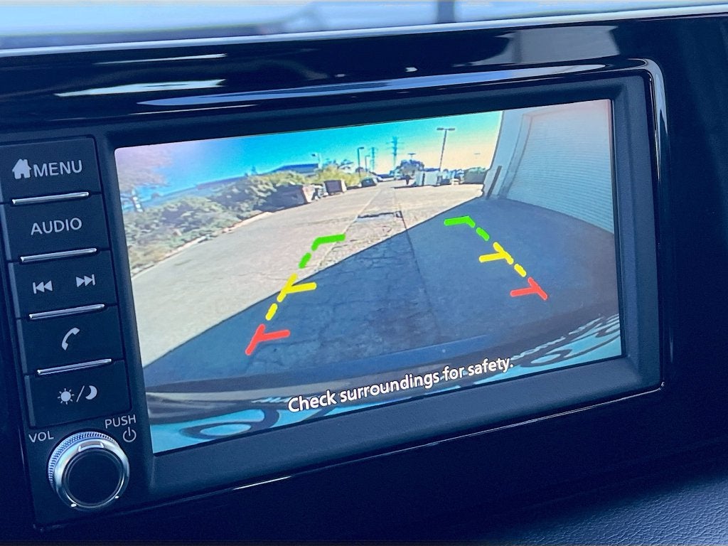 2025 Nissan Kicks S
