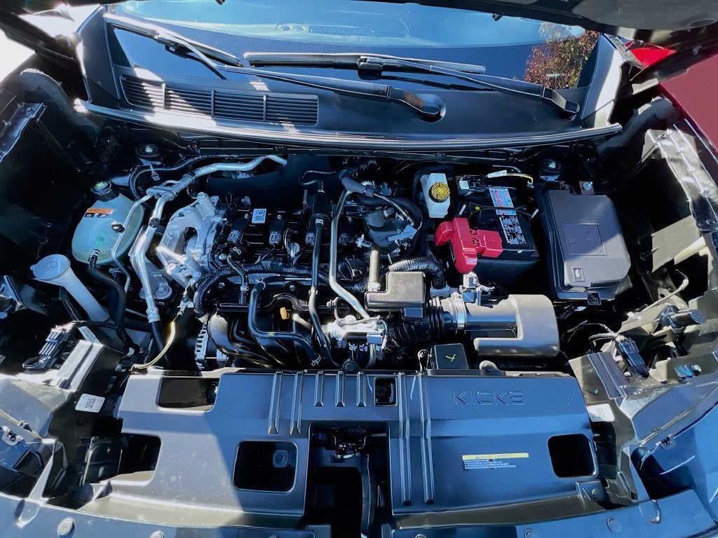 2025 Nissan Kicks S