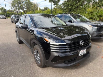 2025 Nissan Kicks S
