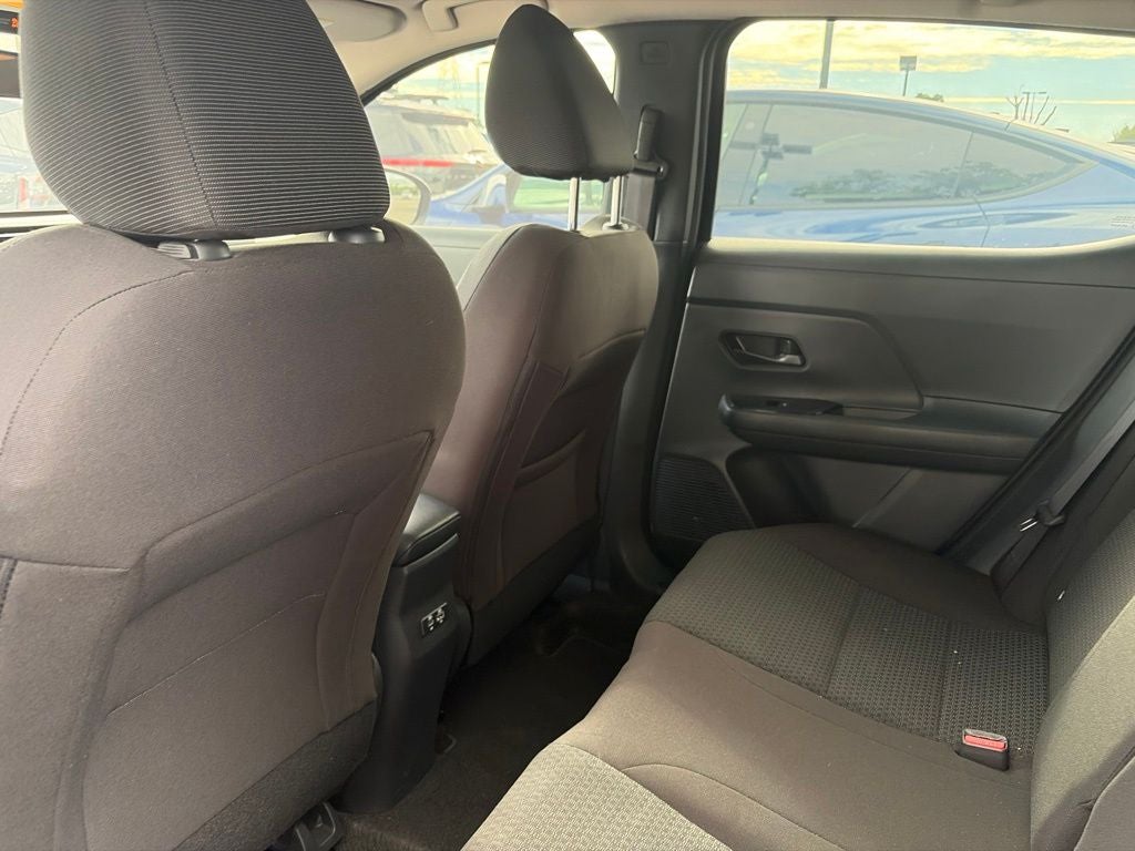 2025 Nissan Kicks S