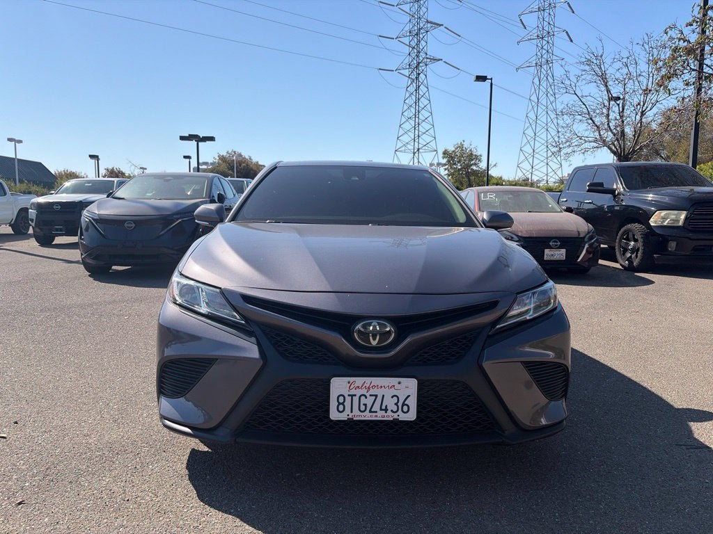 2019 Toyota Camry SE