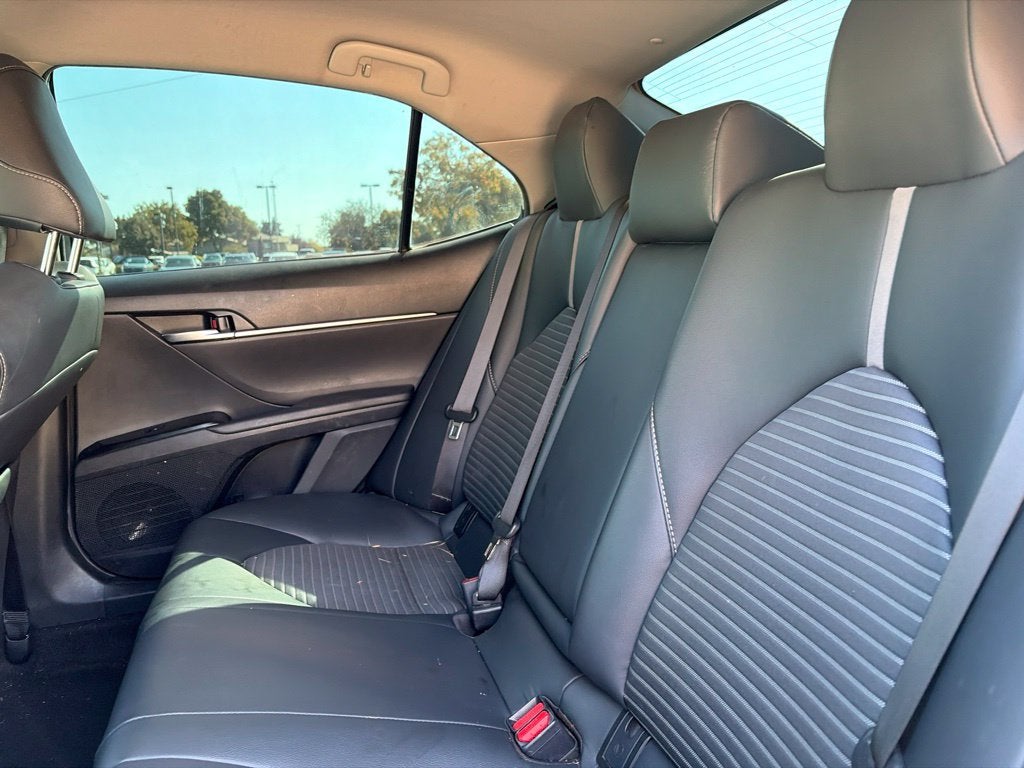2019 Toyota Camry SE