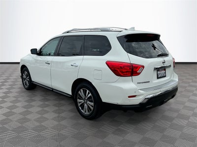 2020 Nissan Pathfinder S