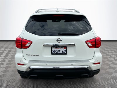 2020 Nissan Pathfinder S