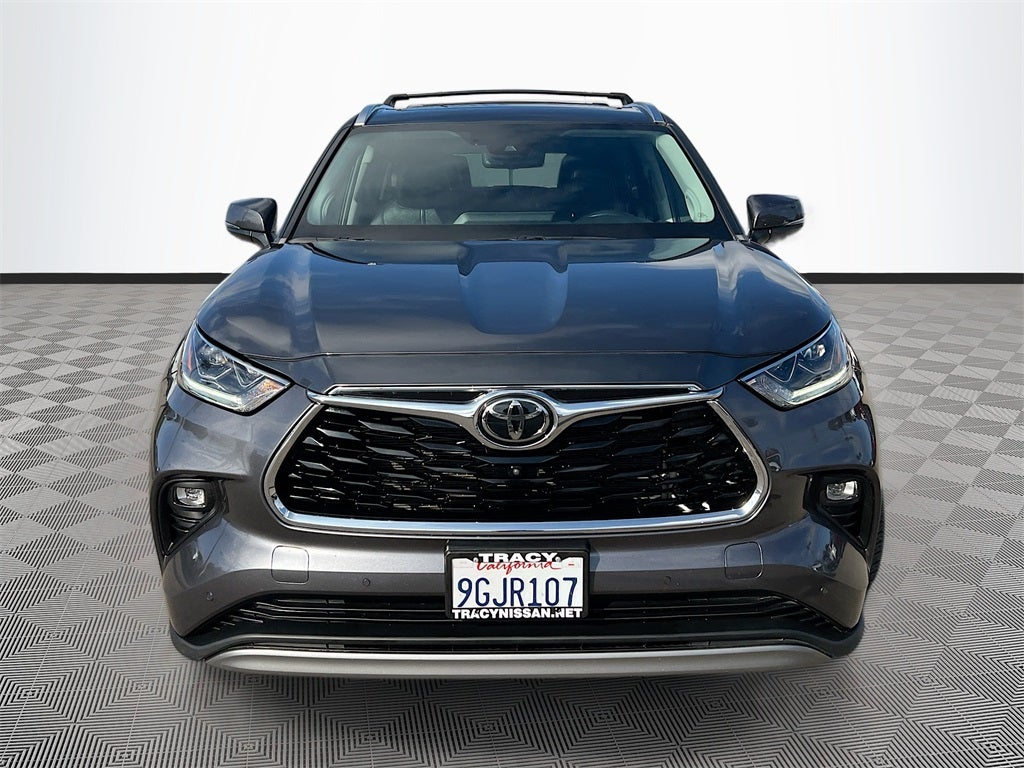 2023 Toyota Highlander Platinum