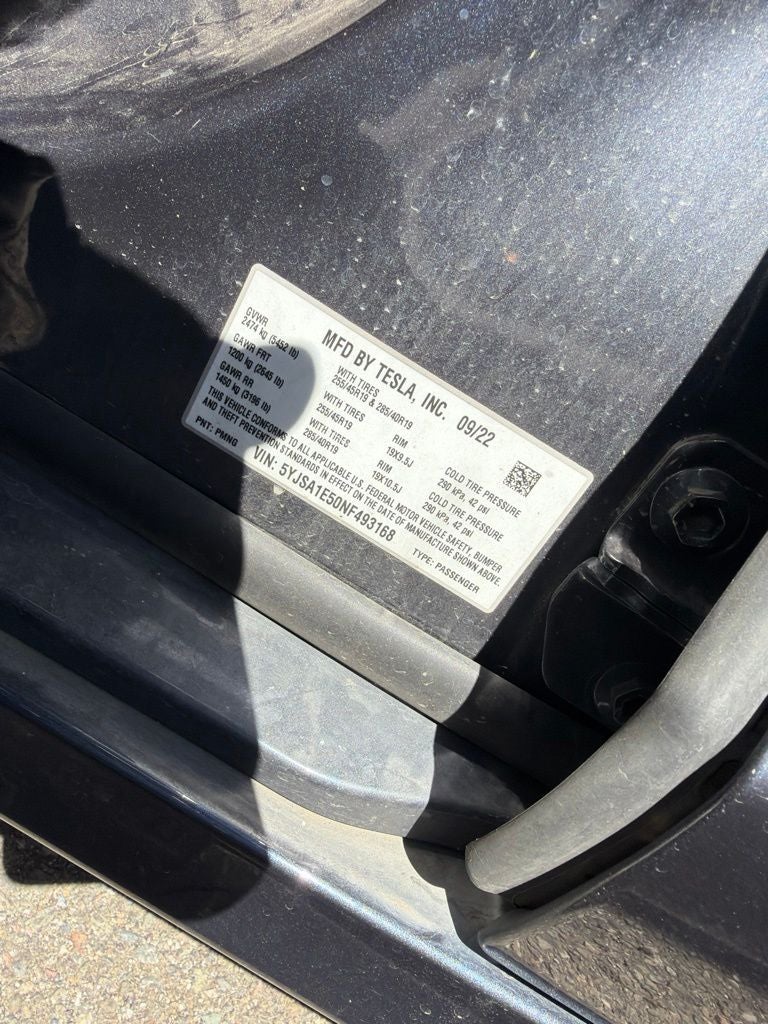 2022 Tesla Model S Base