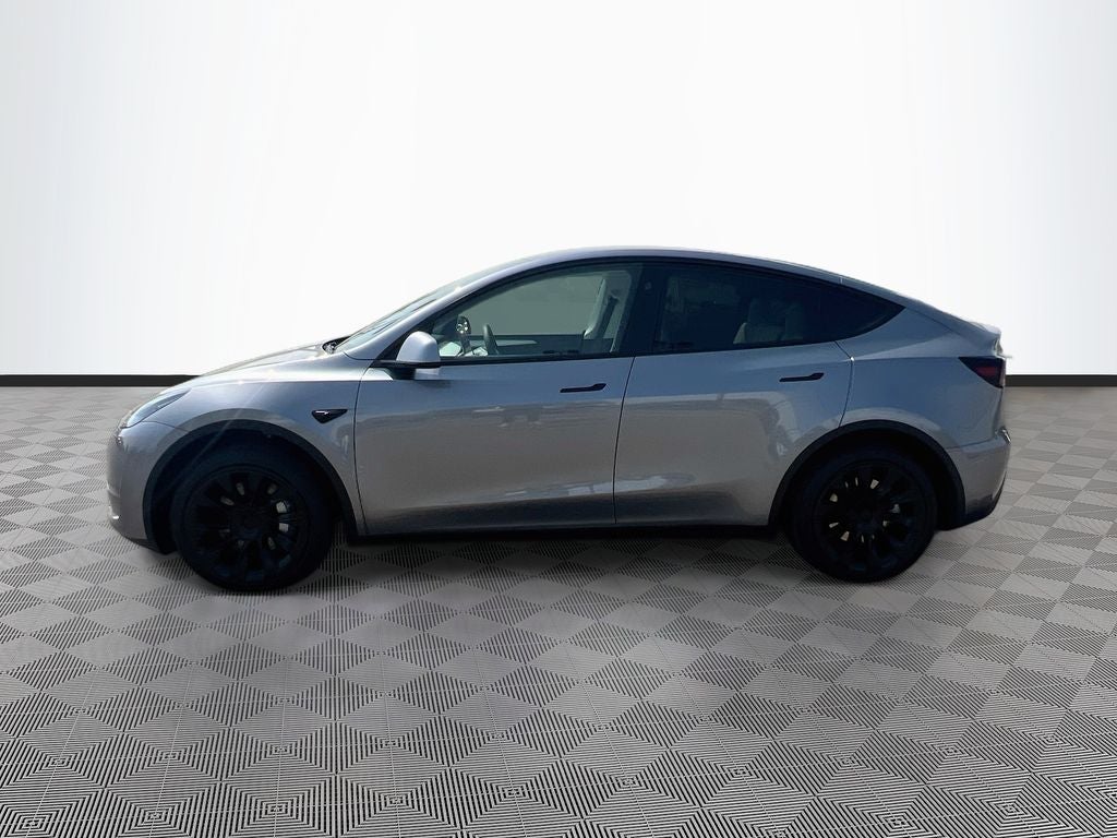 2025 Tesla Model Y Long Range